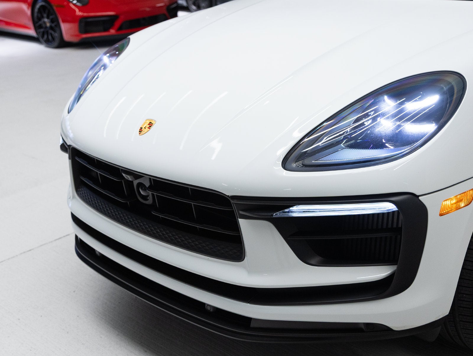 2025 Porsche Macan Macan S
