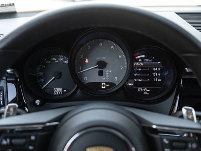 2025 Porsche Macan Macan S