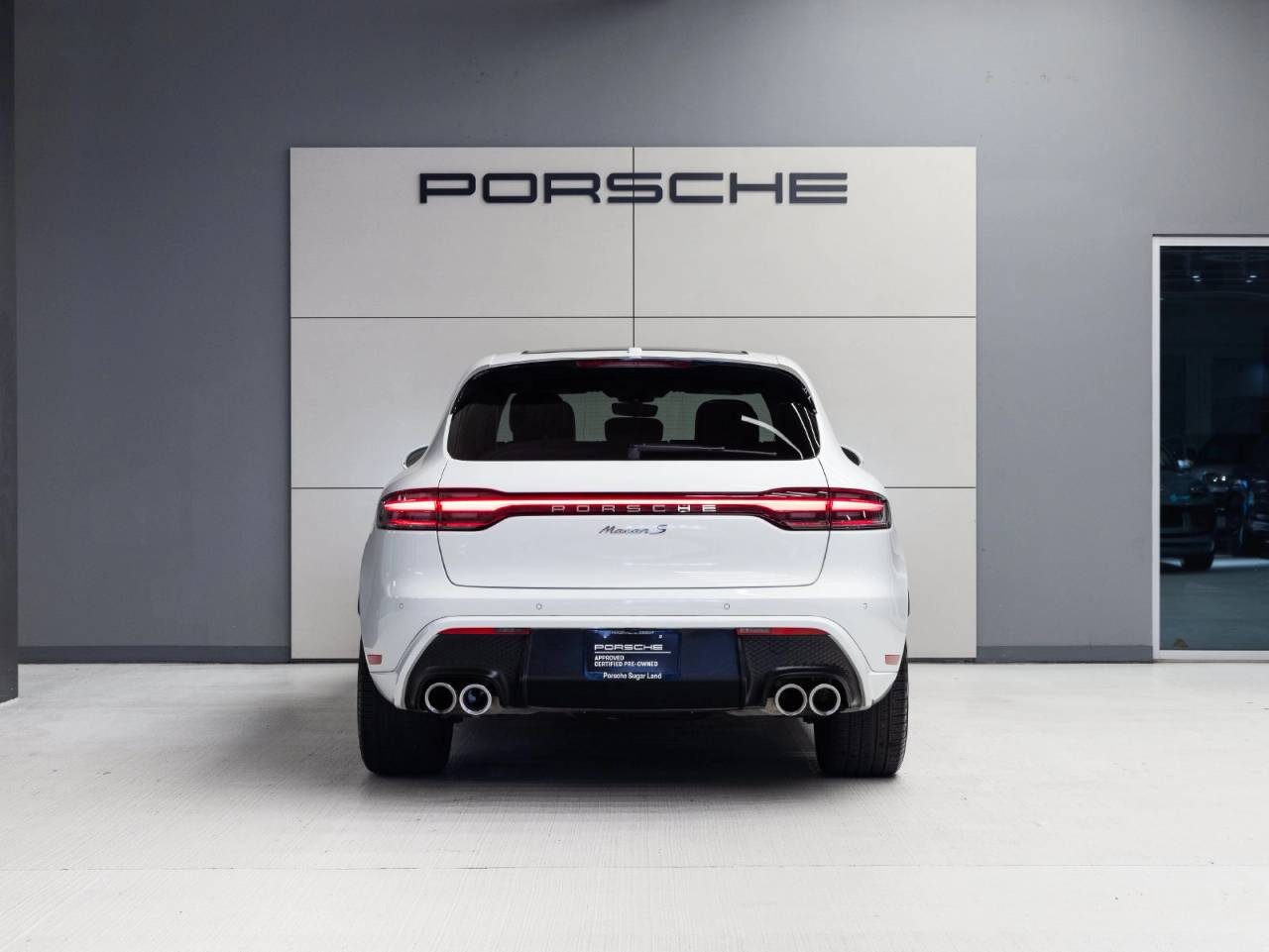 2025 Porsche Macan Macan S
