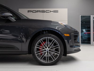 2025 Porsche Macan Macan S