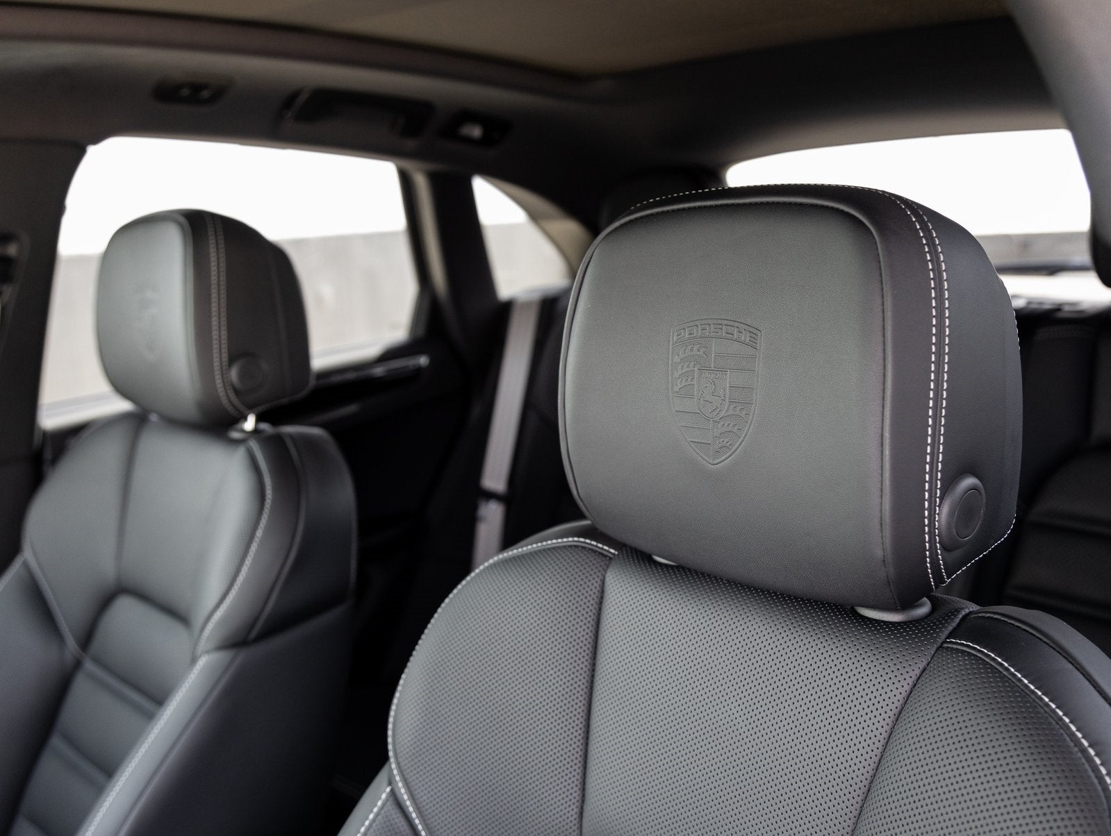 2025 Porsche Macan Macan S