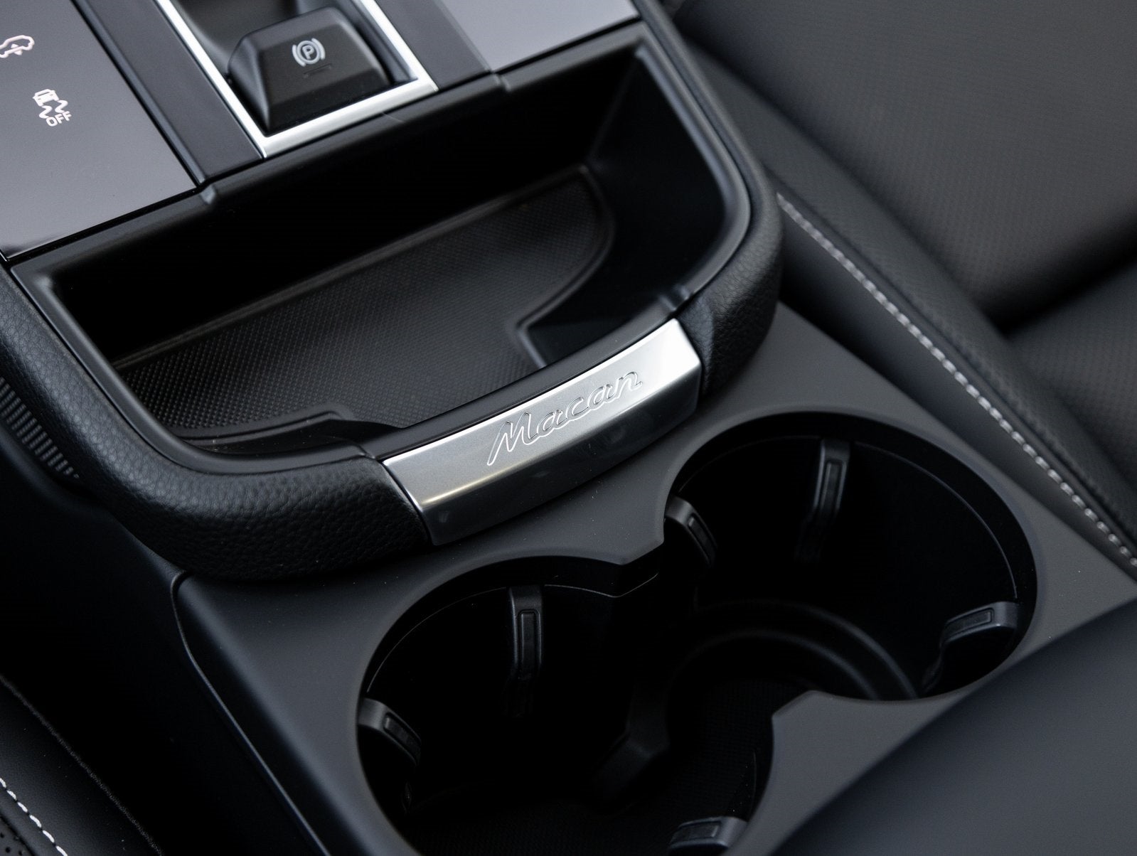 2025 Porsche Macan Macan S