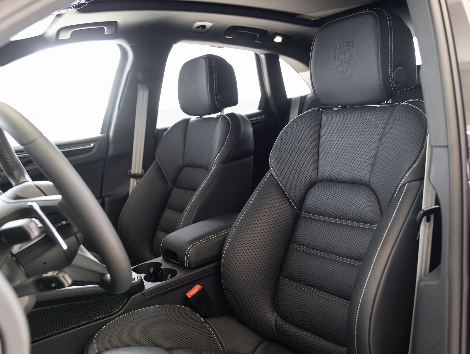 2025 Porsche Macan Macan S