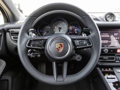2025 Porsche Macan Macan S
