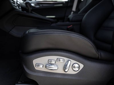 2025 Porsche Macan Macan S