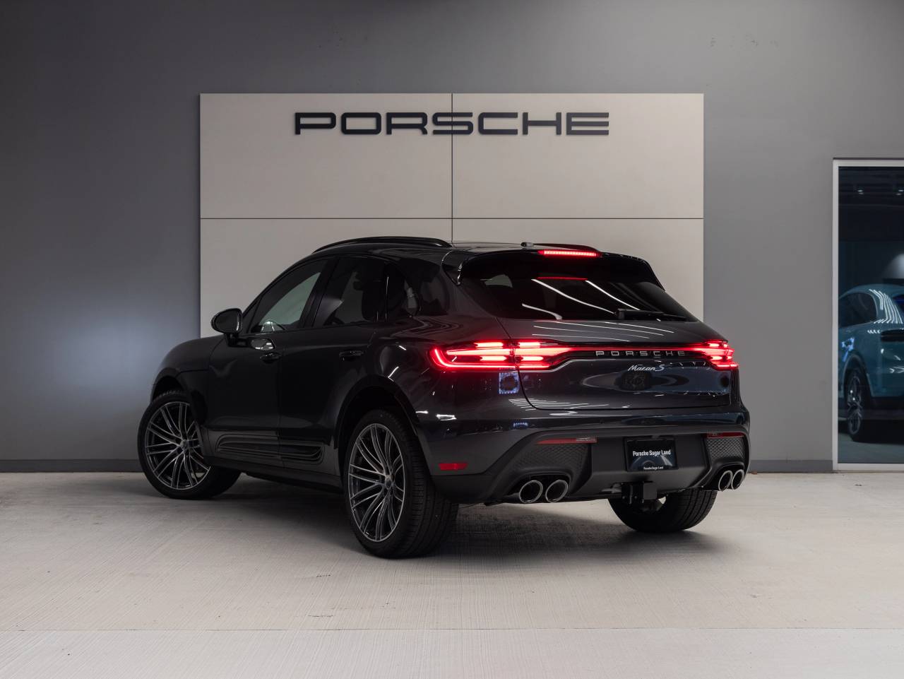 2025 Porsche Macan Macan S
