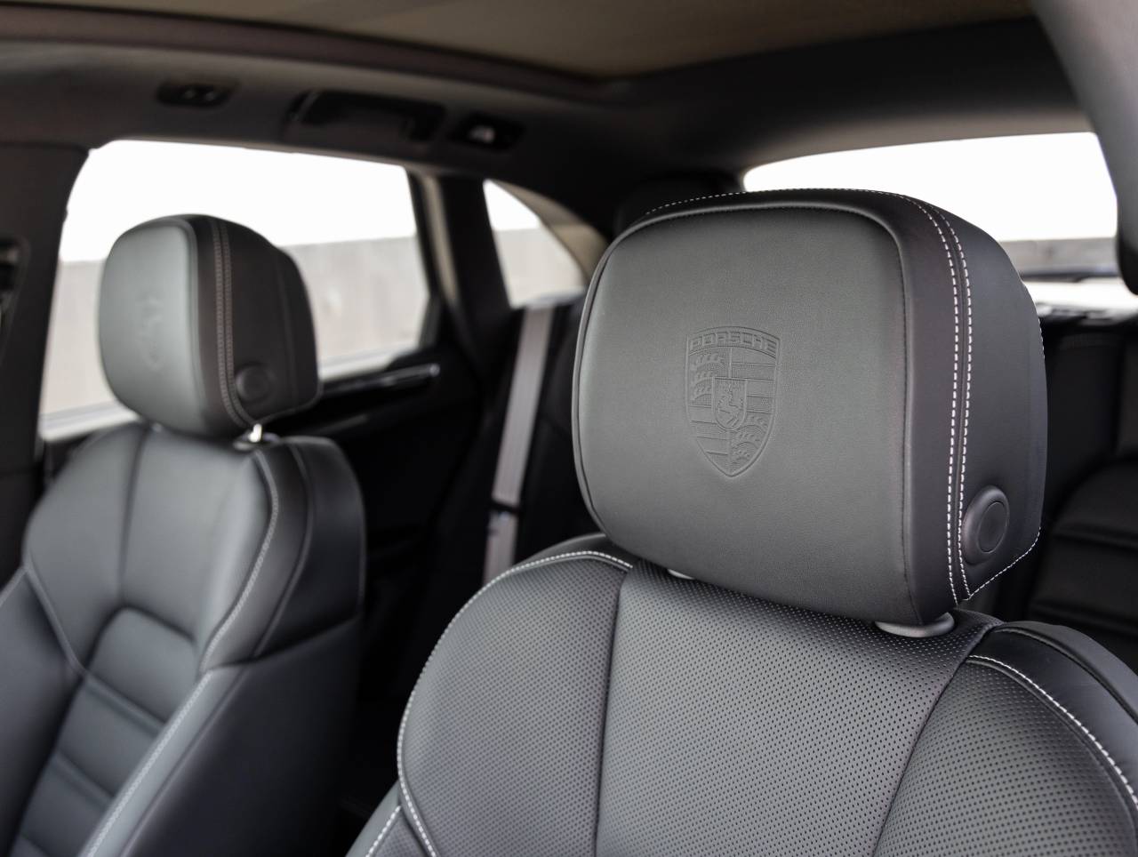 2025 Porsche Macan Macan S