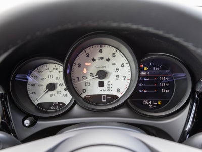 2025 Porsche Macan Macan S