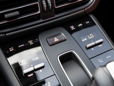 2025 Porsche Macan Macan S