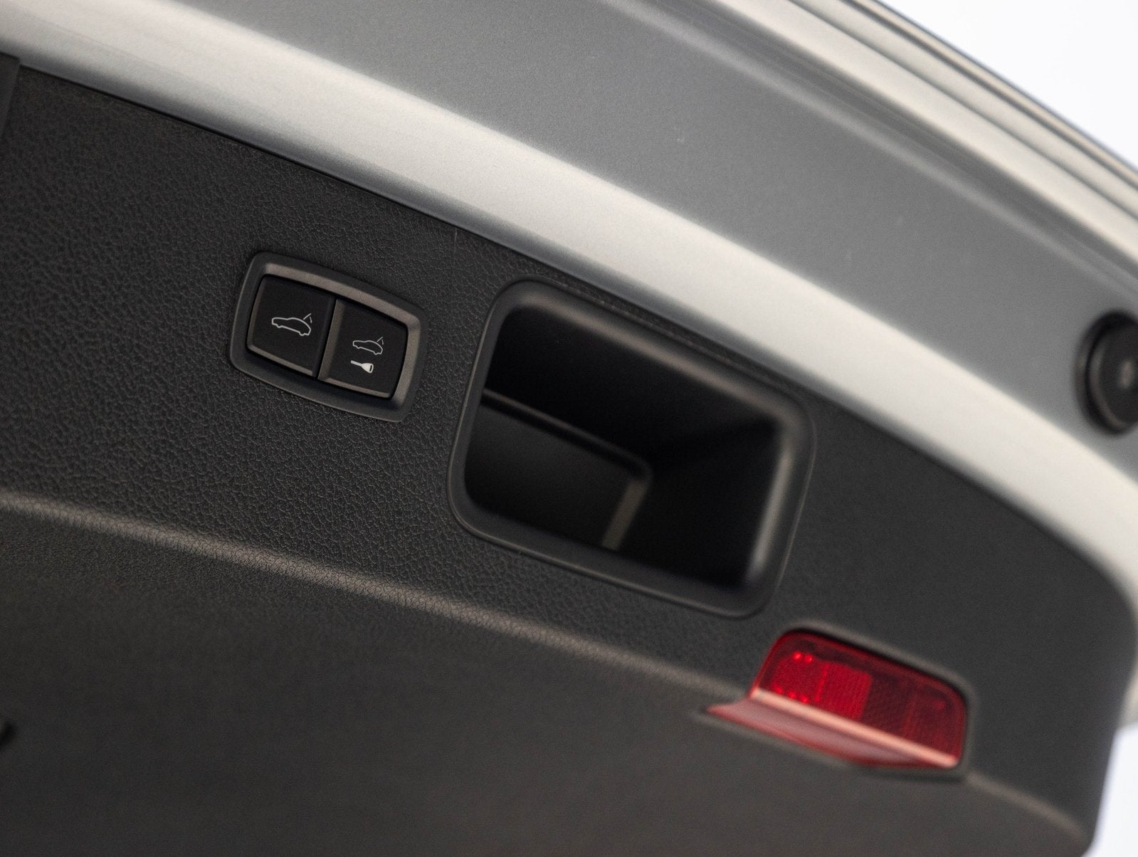 2025 Porsche Macan Macan S