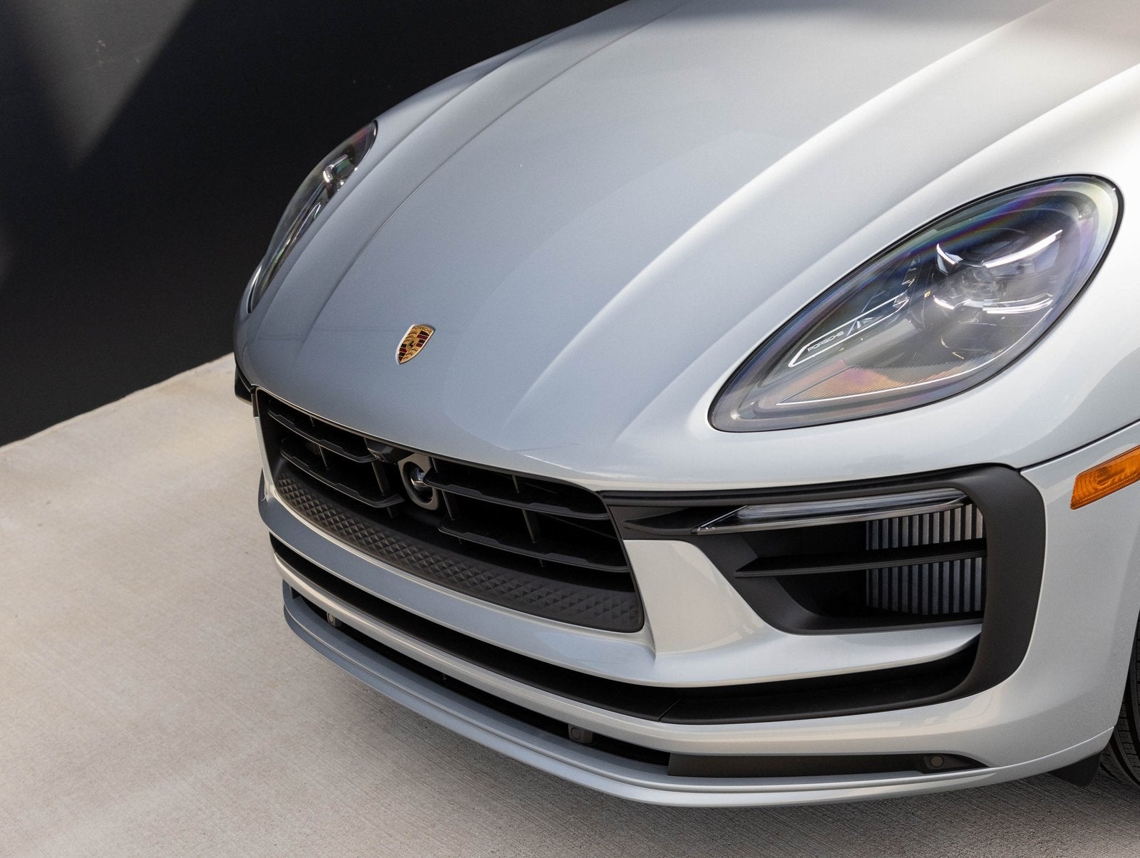 2025 Porsche Macan Macan S