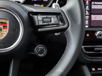 2025 Porsche Macan Macan S