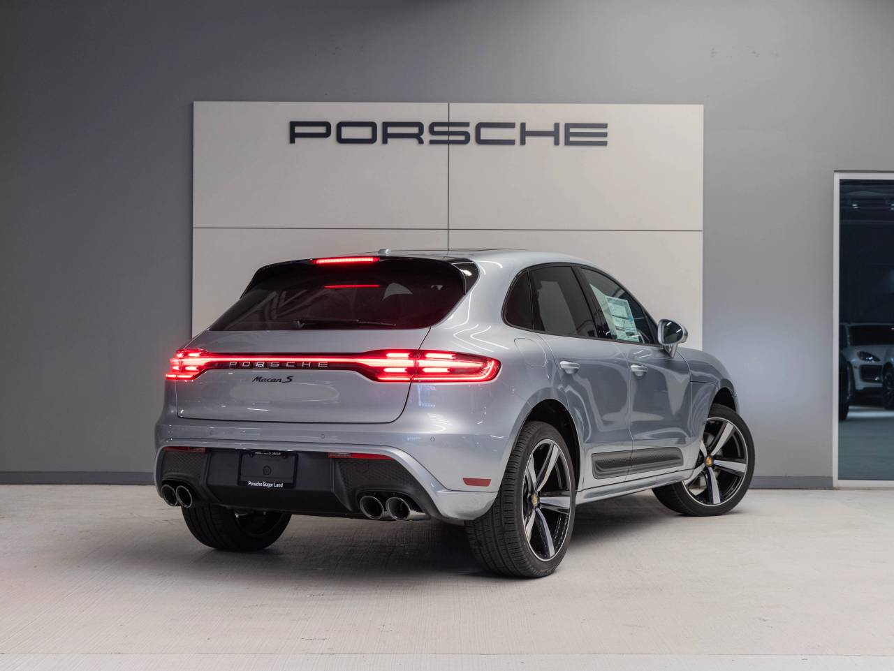 2025 Porsche Macan Macan S