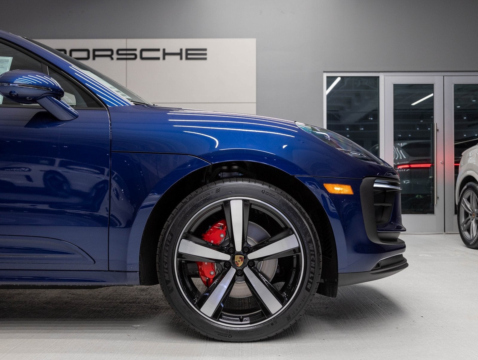 2025 Porsche Macan Macan S