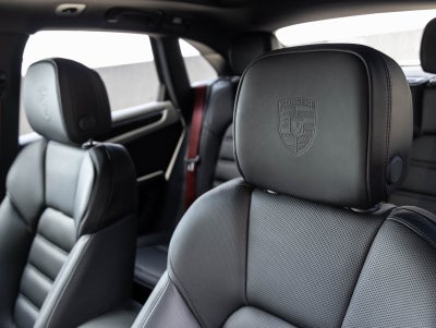 2025 Porsche Macan Macan S