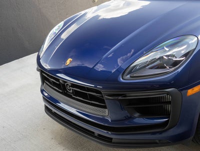 2025 Porsche Macan Macan S