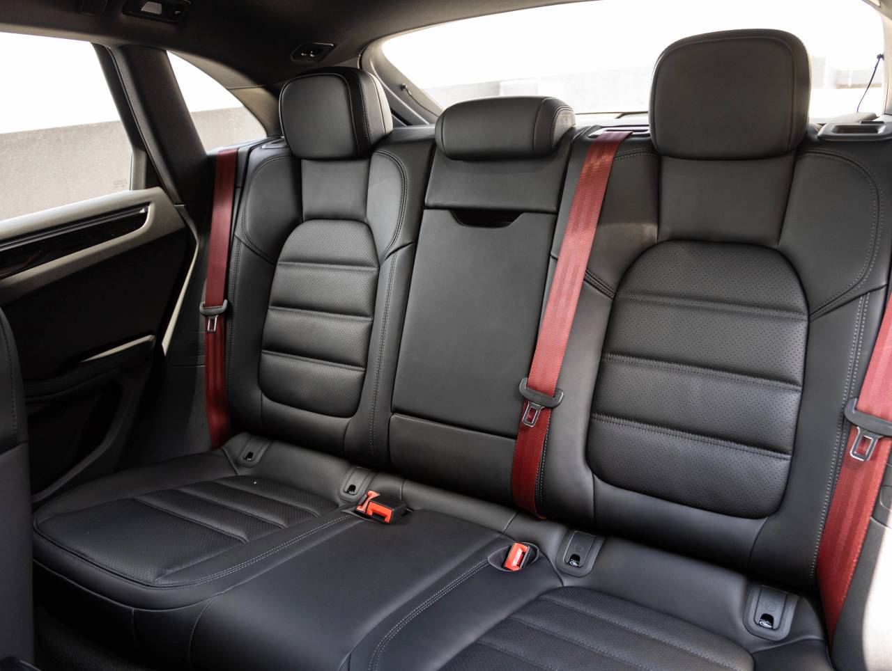 2025 Porsche Macan Macan S