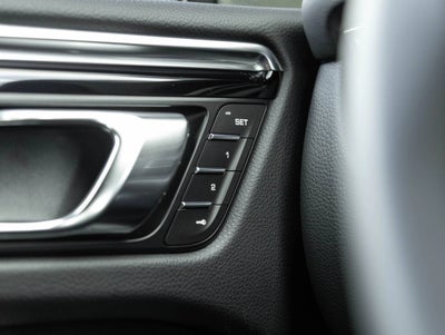 2025 Porsche Macan Macan S