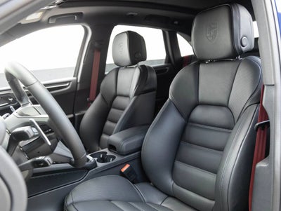 2025 Porsche Macan Macan S