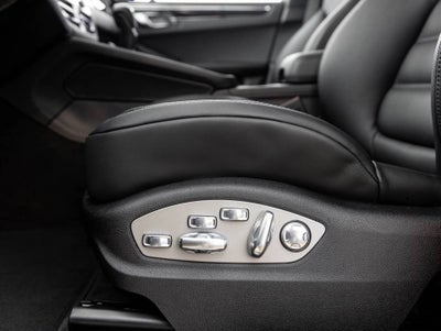 2026 Porsche Macan Macan S