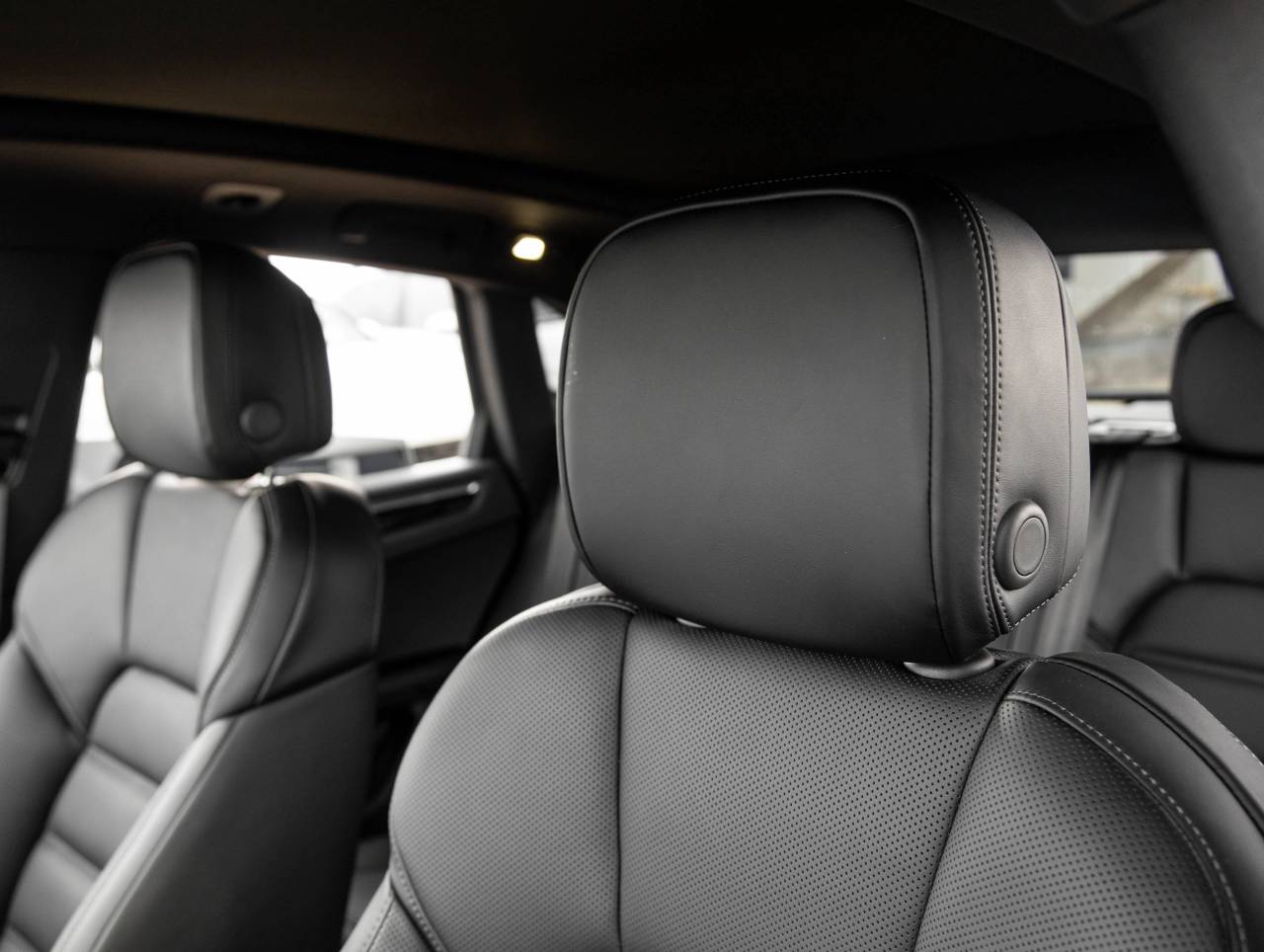 2026 Porsche Macan Macan S