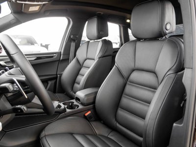 2026 Porsche Macan Macan S