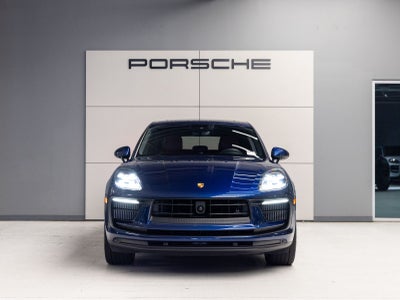 2023 Porsche Macan S
