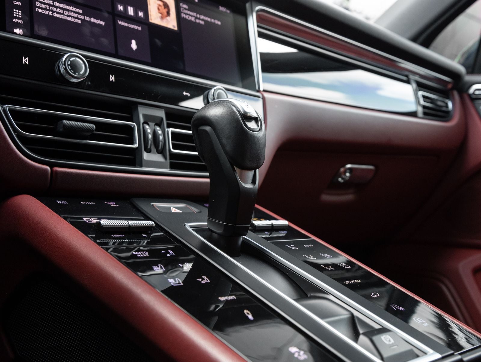 2023 Porsche Macan S