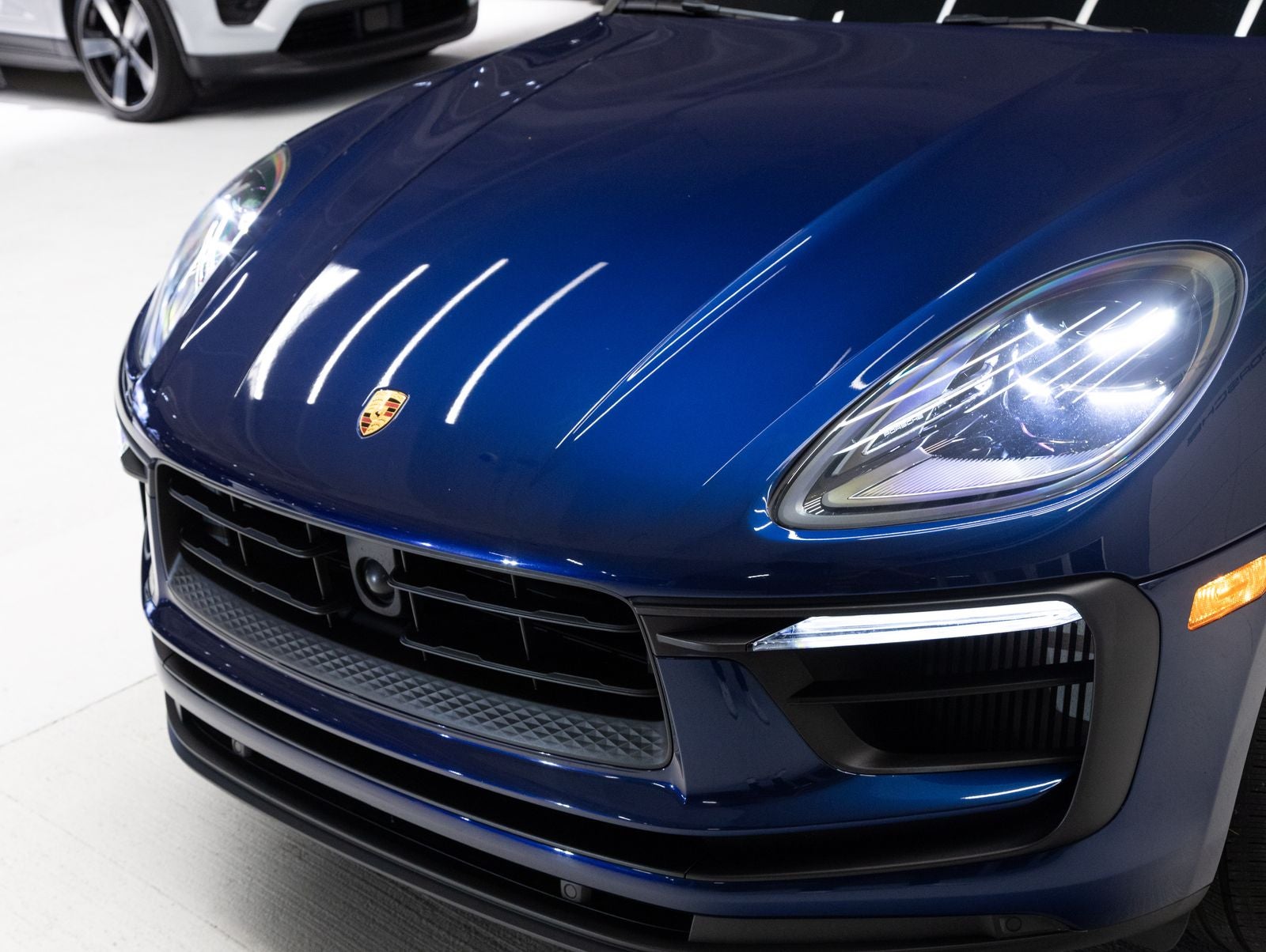 2023 Porsche Macan S