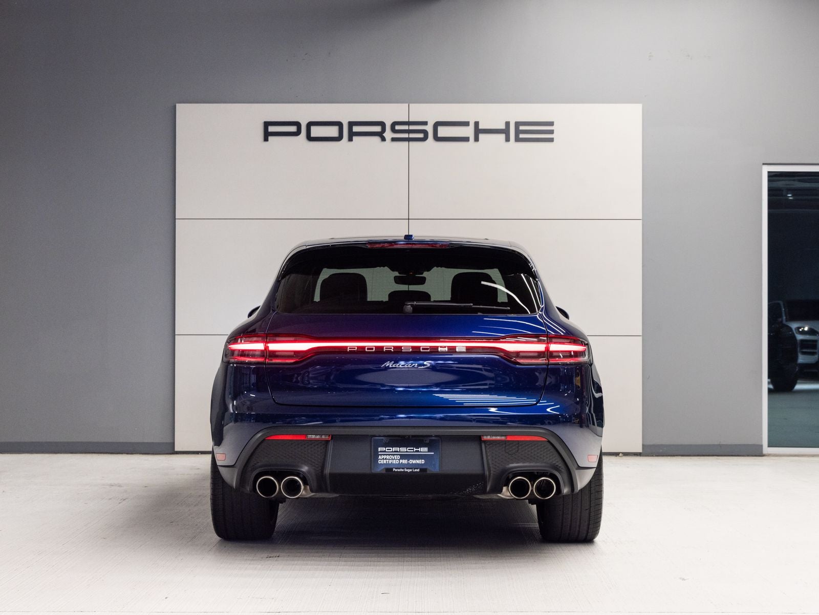 2023 Porsche Macan S
