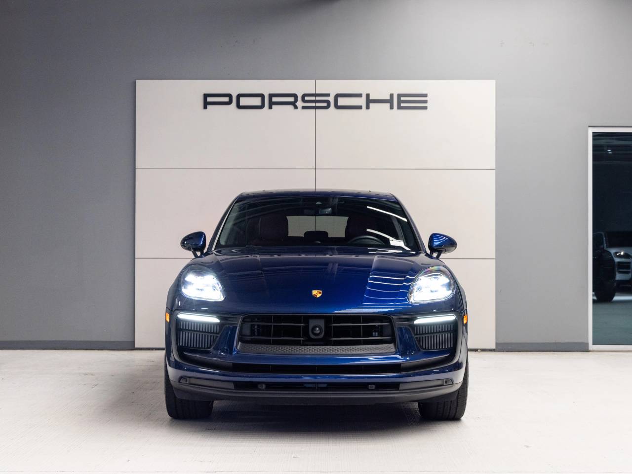 2023 Porsche Macan S