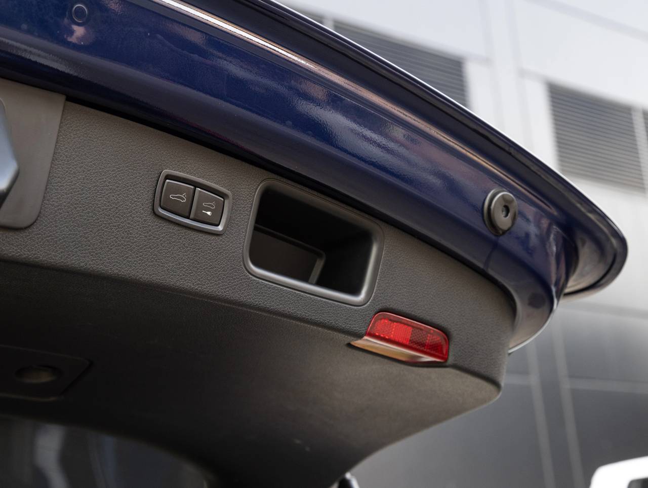 2023 Porsche Macan S