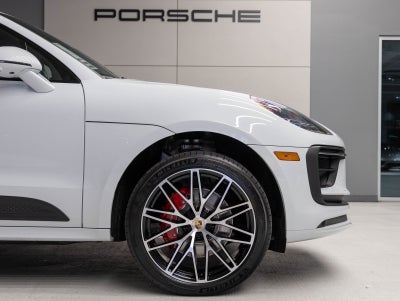 2026 Porsche Macan Macan S