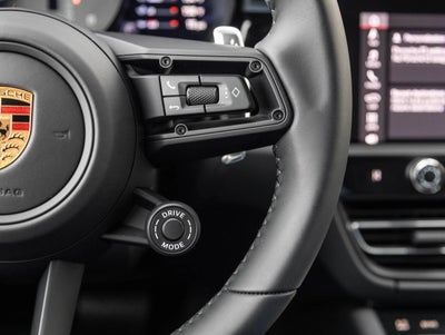 2026 Porsche Macan Macan S