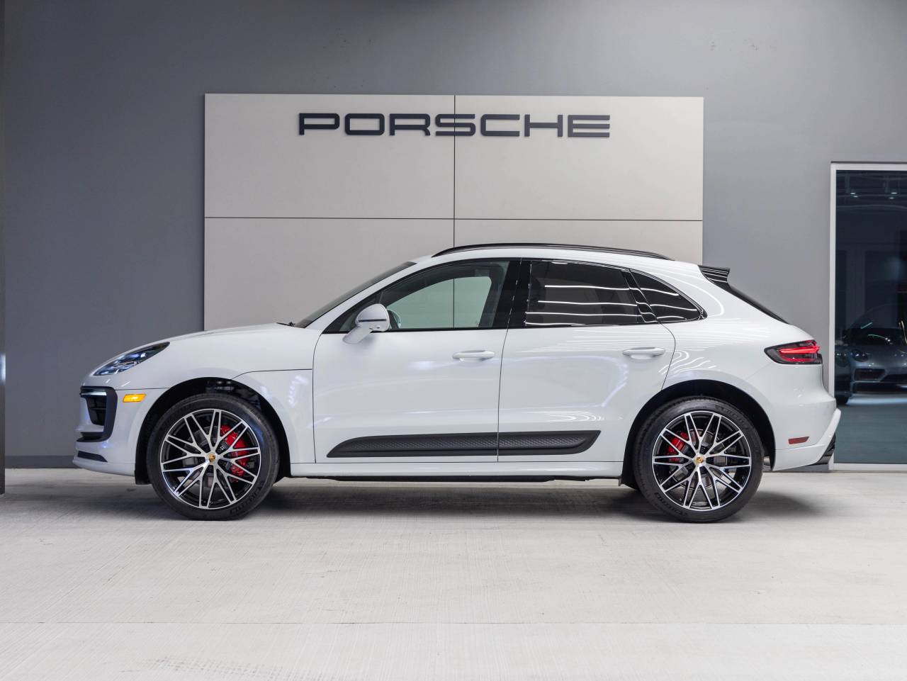 2026 Porsche Macan Macan S