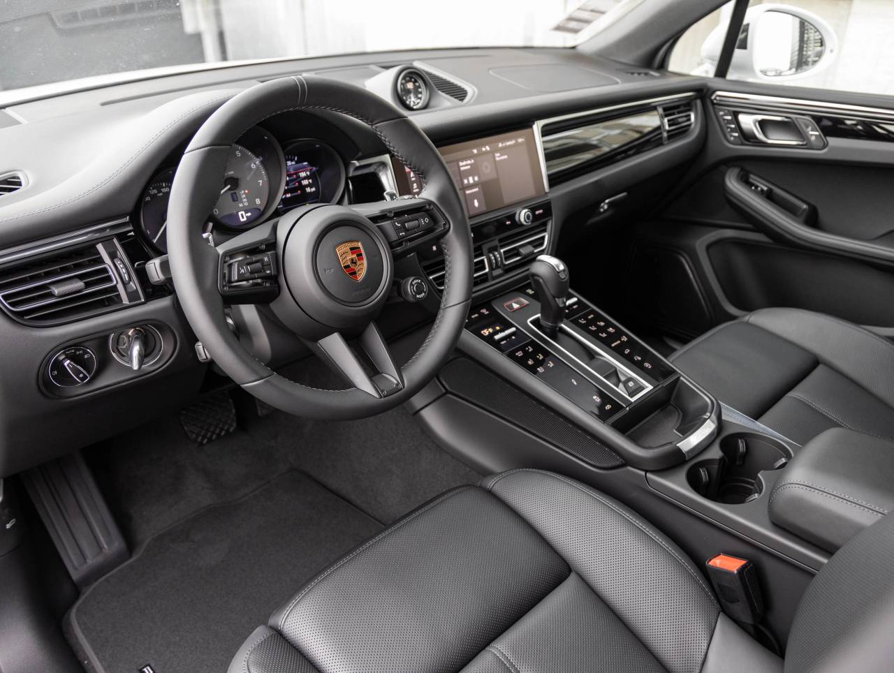 2026 Porsche Macan Macan S