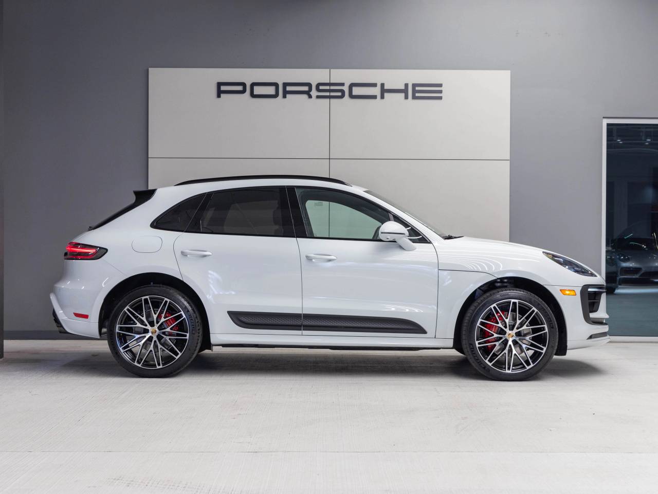 2026 Porsche Macan Macan S