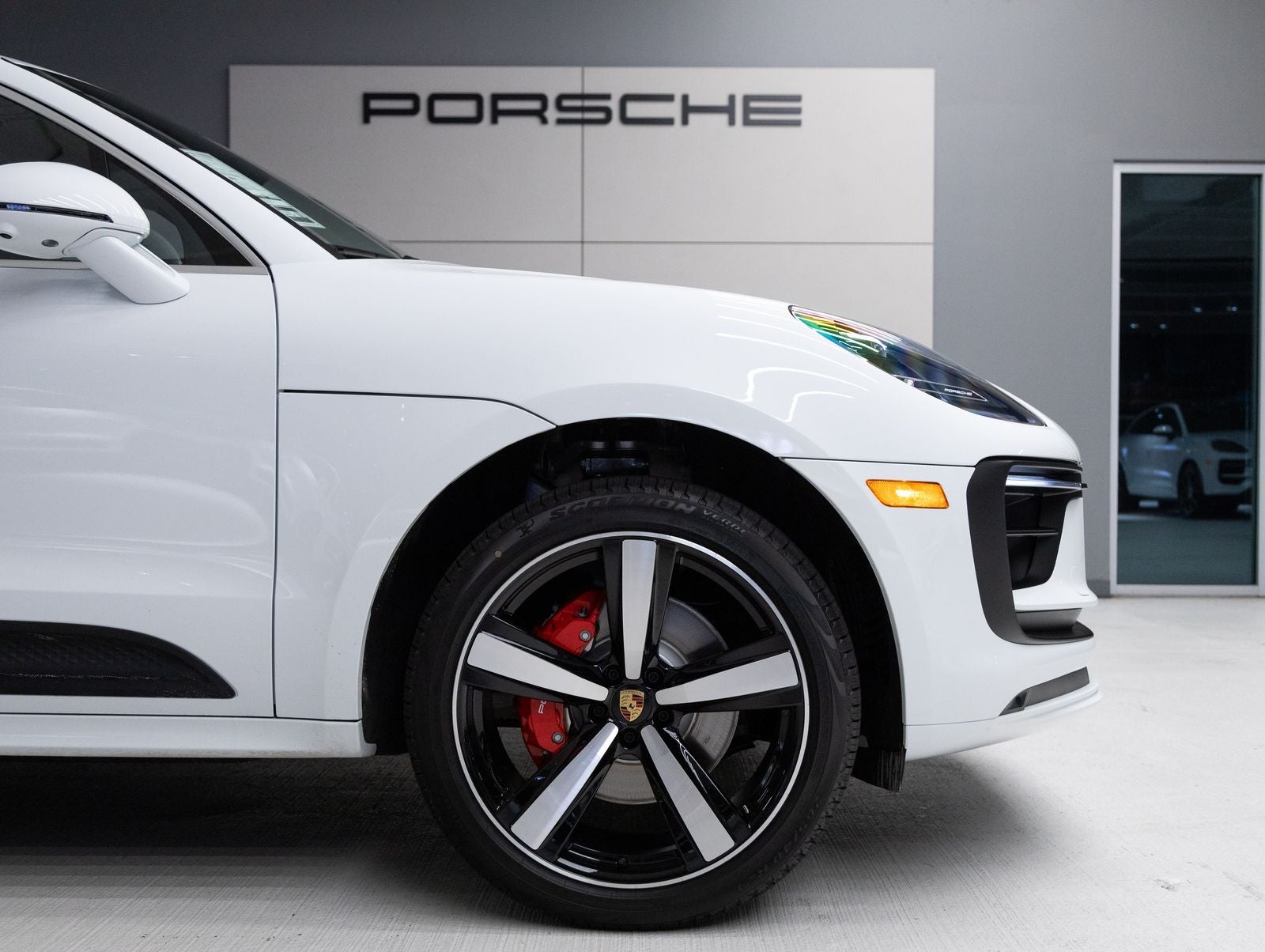 2026 Porsche Macan S