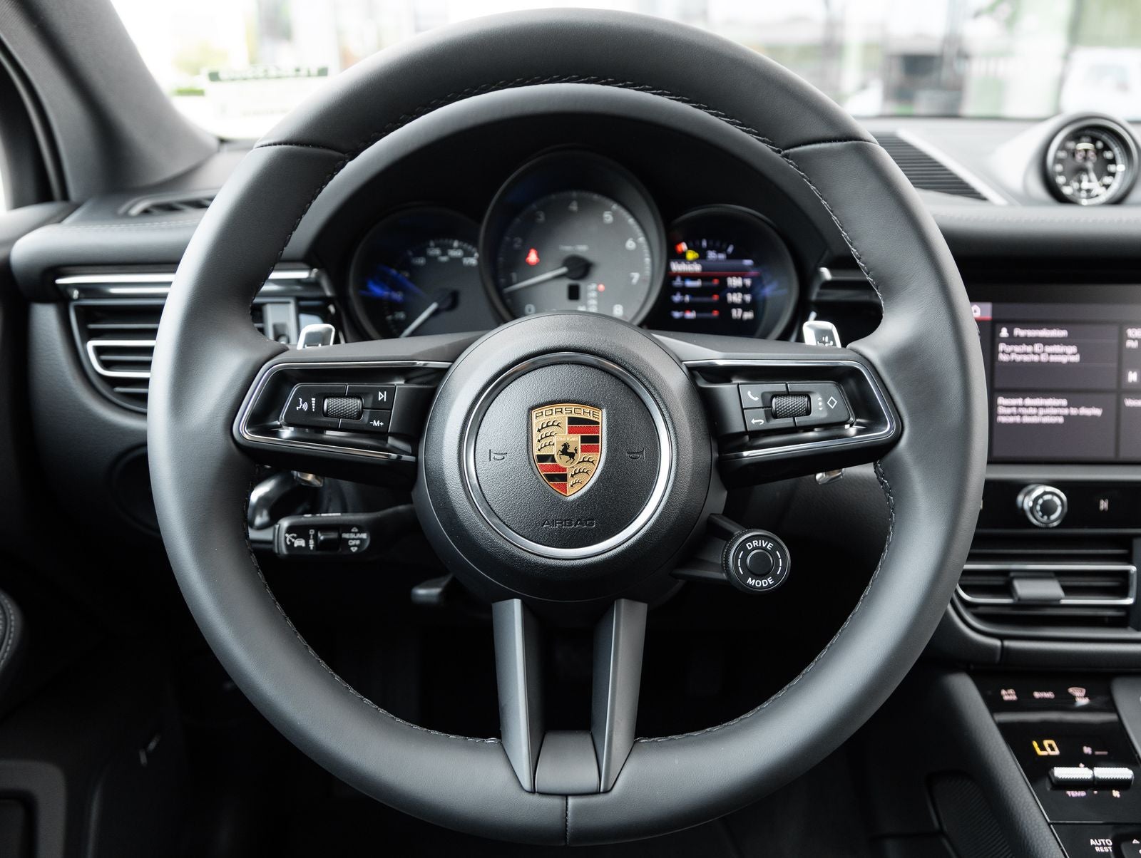 2026 Porsche Macan S