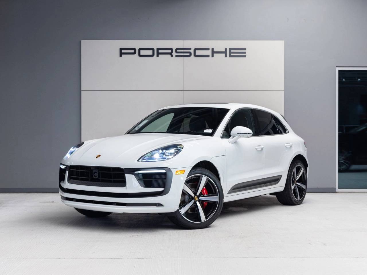 2026 Porsche Macan S