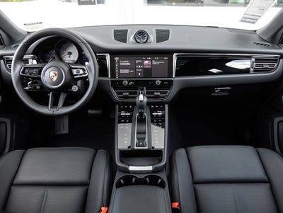 2026 Porsche Macan Macan S