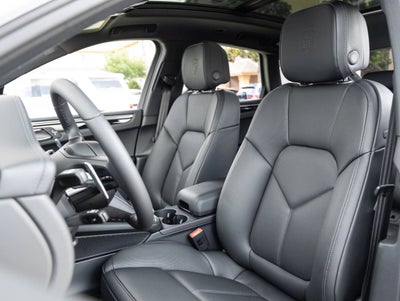 2026 Porsche Macan S