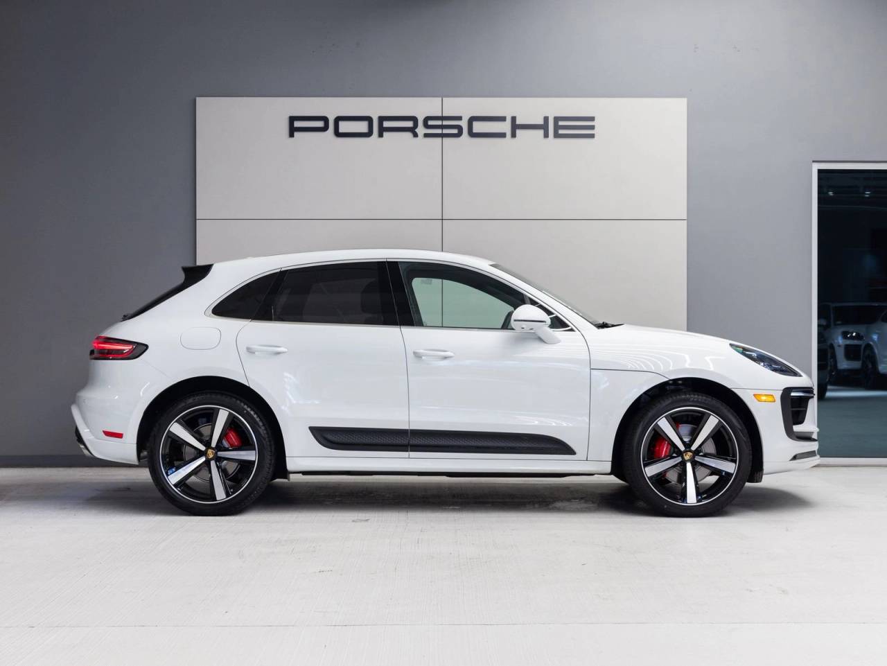 2026 Porsche Macan S