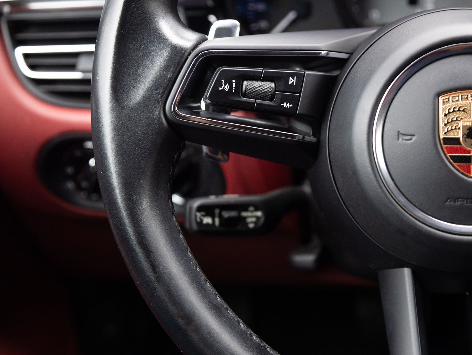 2024 Porsche Macan Macan S (MY24)