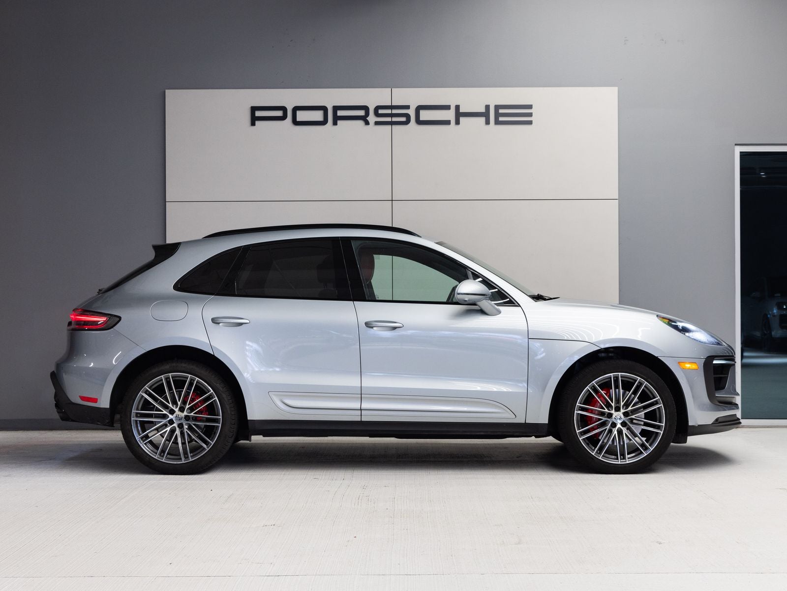 2024 Porsche Macan Macan S (MY24)