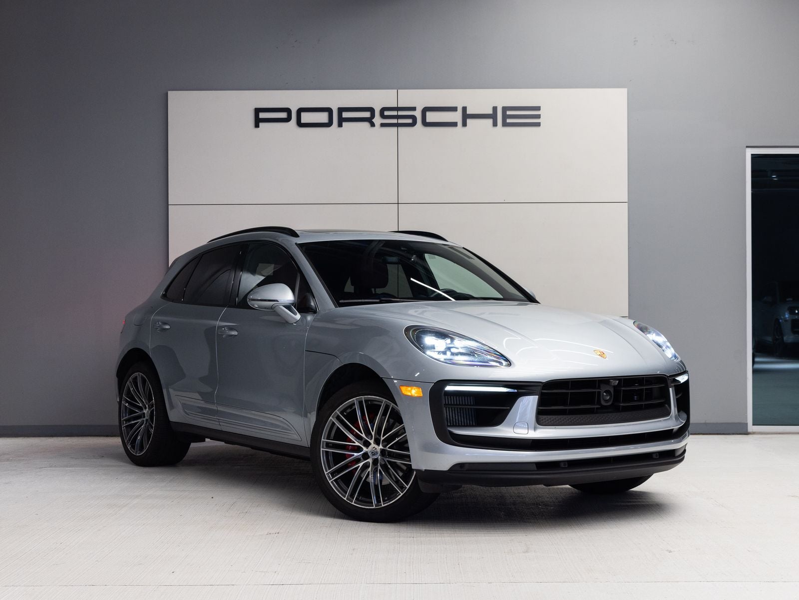 2024 Porsche Macan Macan S (MY24)