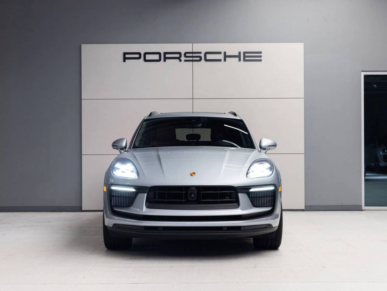 2024 Porsche Macan Macan S (MY24)