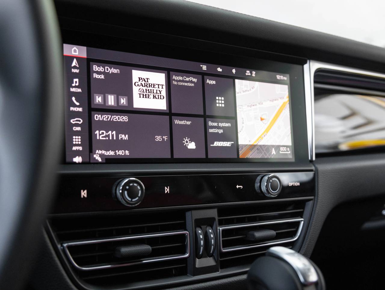 2025 Porsche Macan Macan S