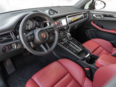 2025 Porsche Macan Macan S