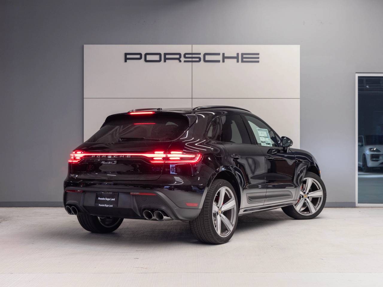 2026 Porsche Macan Macan S